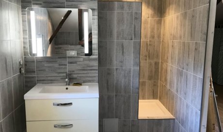 Création et rénovation salle de bain moderne sur mesure clé en main à Béziers